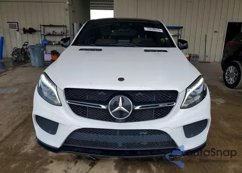 2019 Mercedes-Benz Gle Coupe 43 Amg z USA, uszkodzony, nr VIN 4JGED6EB6KA137329